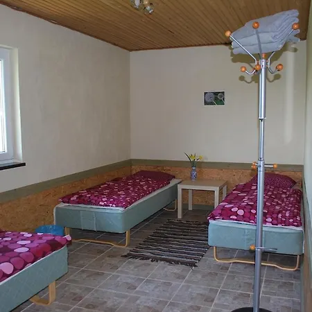 Antsu Talu Farm stay Lao